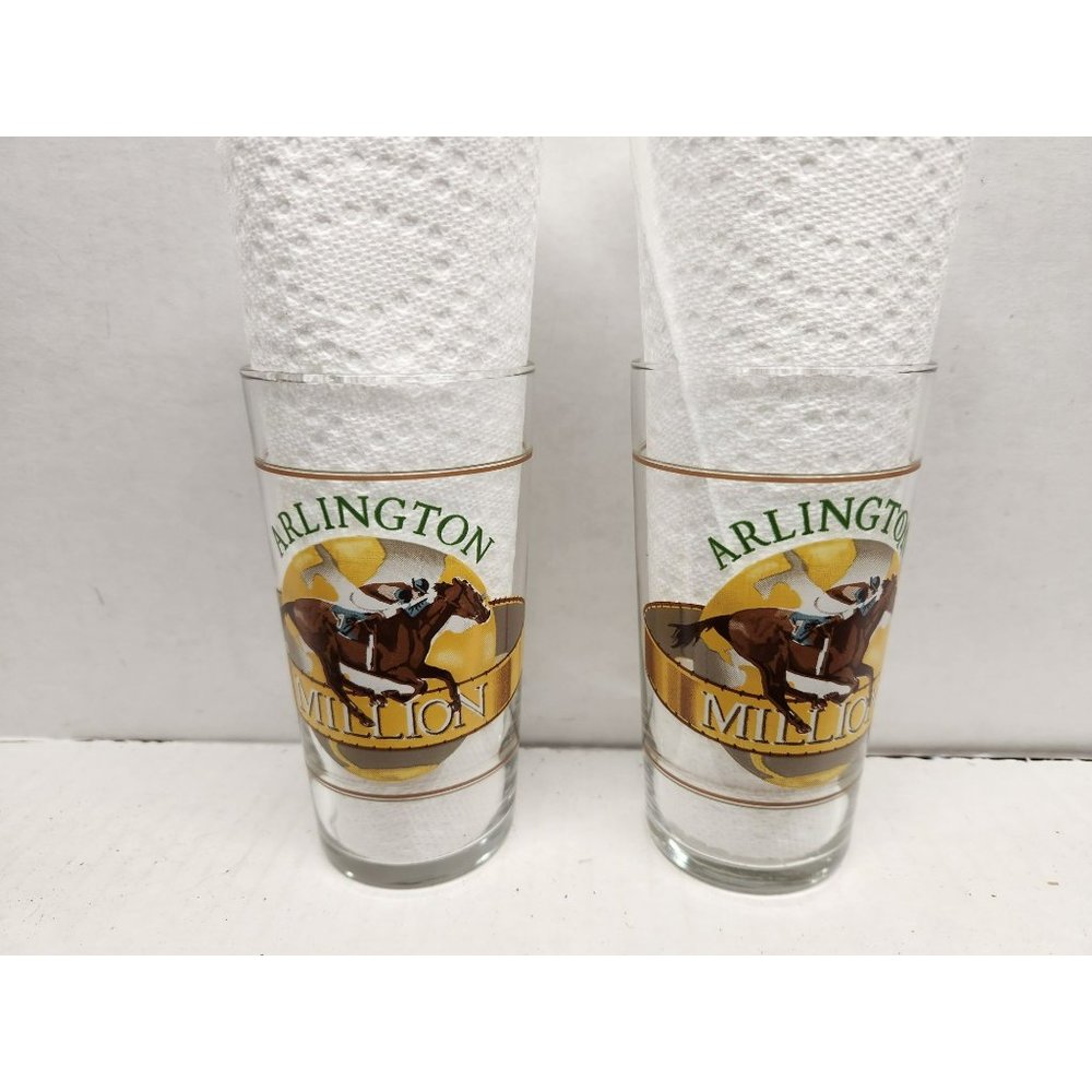 Set of 2 2008 Arlington Million Glasses‎ -Closed Arlington Park Racecourse